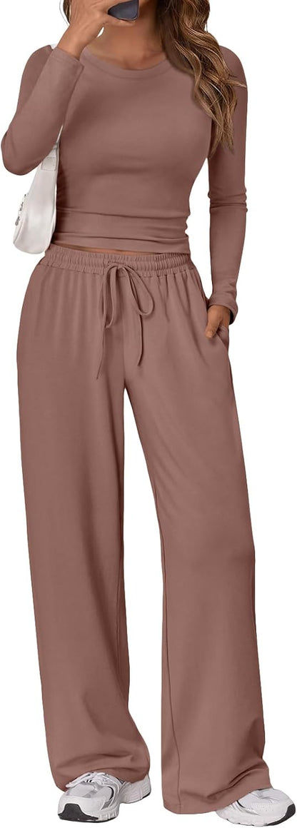 Trendy Queen Women's 2 Piece Matching Lounge Set Long Sleeve Side Ruching Top Wide Leg Drawstring Pants Set with Pockets