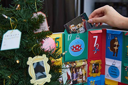 Friends: the Official Advent Calendar, Volume 1: the One with the Surprises (Friends Tv Show)