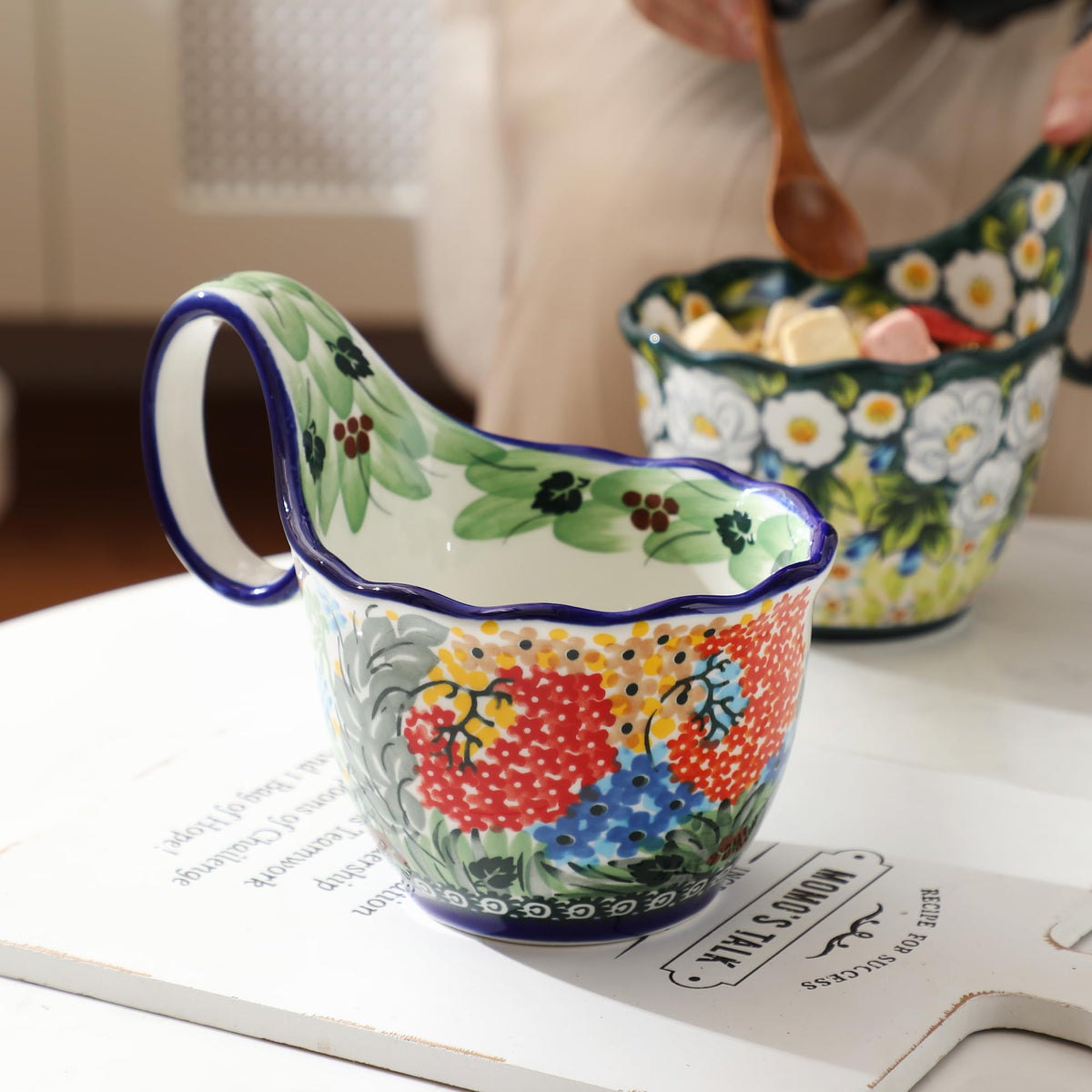 Alma Handpainted Microwavable Soup Bowl with Loop Handle 18.6Oz, Cereal Bowl with Handle
