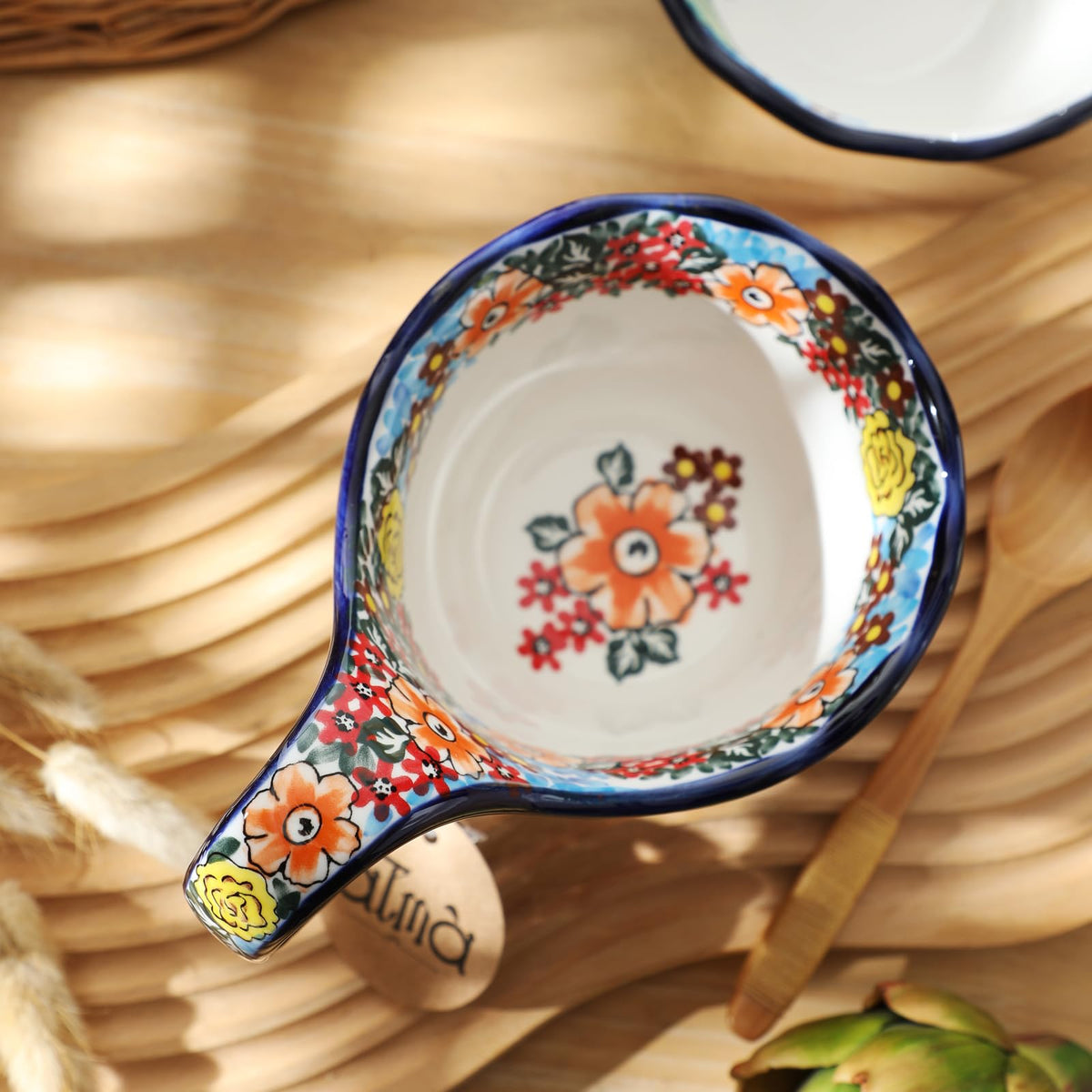 Alma Handpainted Microwavable Soup Bowl with Loop Handle 18.6Oz, Cereal Bowl with Handle