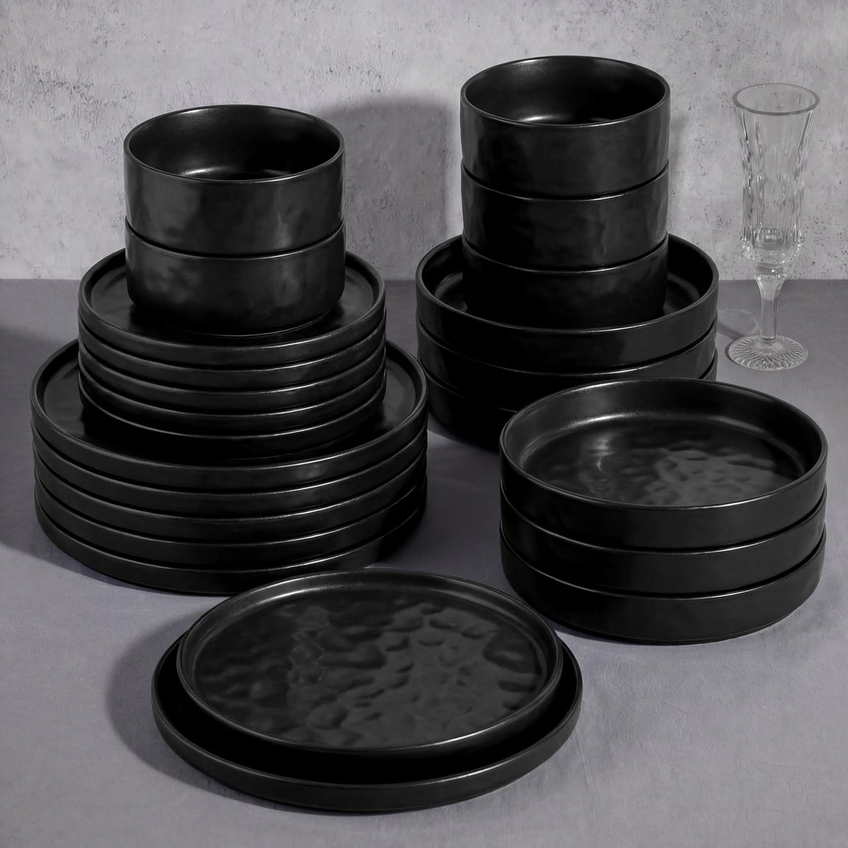 E-far Stoneware Dinnerware Set, 16-Piece Plates and Bowls Sets for 4