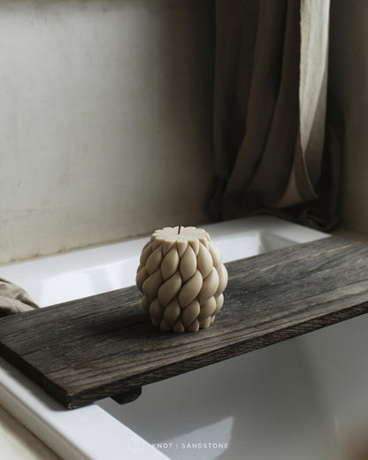 Lawa Knot Ball Candle