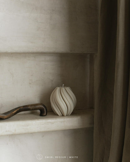 Lawa Swirl Candle