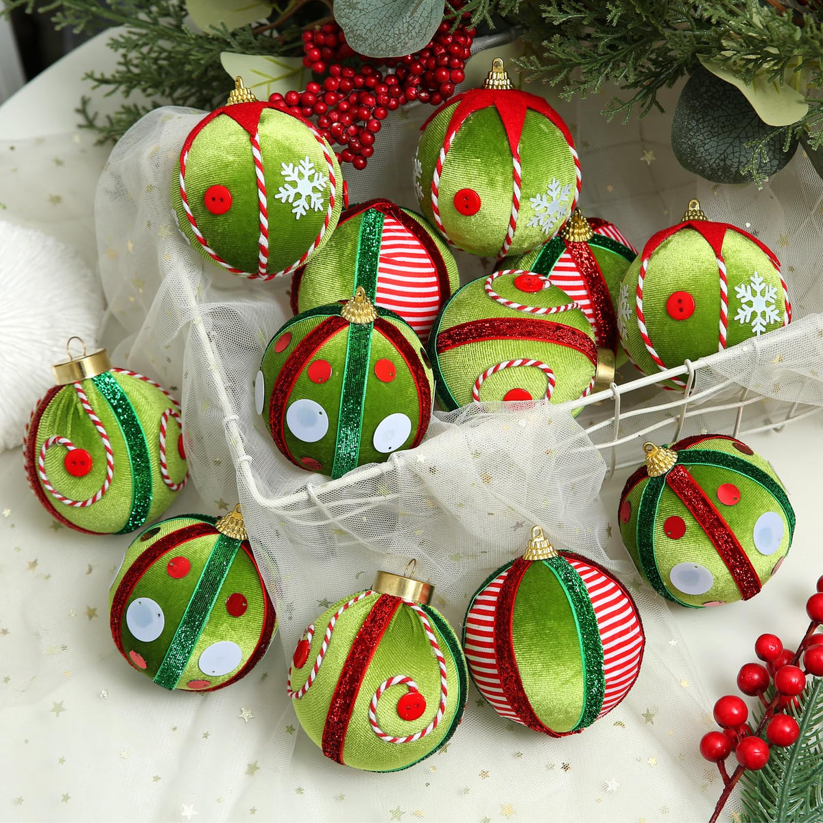 Supreme Xmas 12 Pcs Velvet Christmas Ornaments Set 80mm Green Red White
