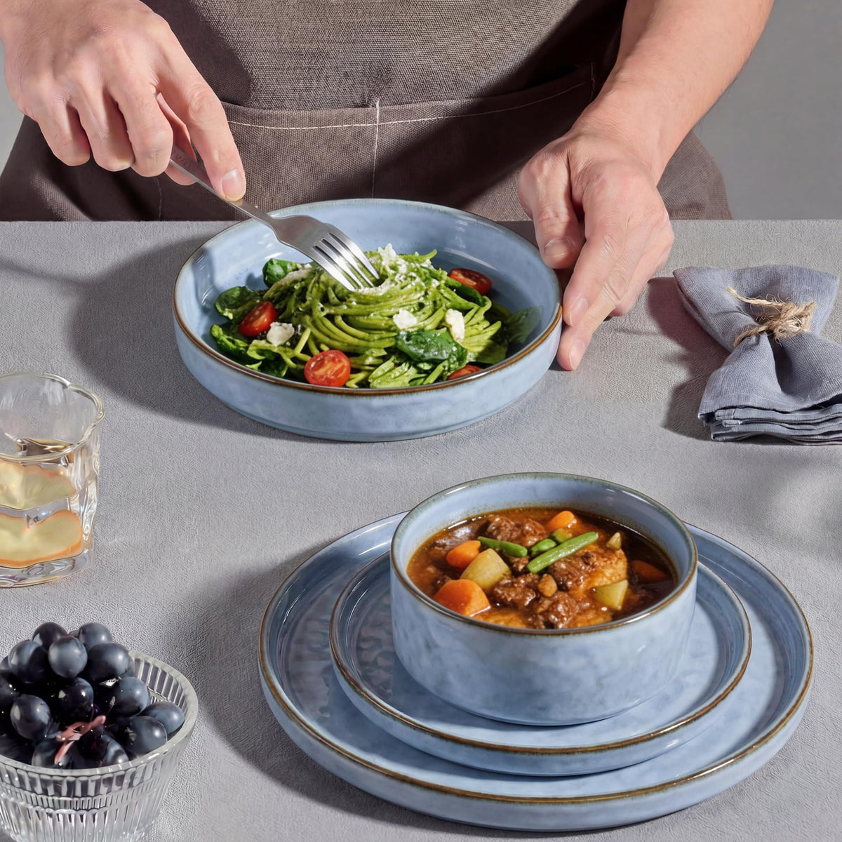 E-far Stoneware Dinnerware Set, 16-Piece Plates and Bowls Sets for 4
