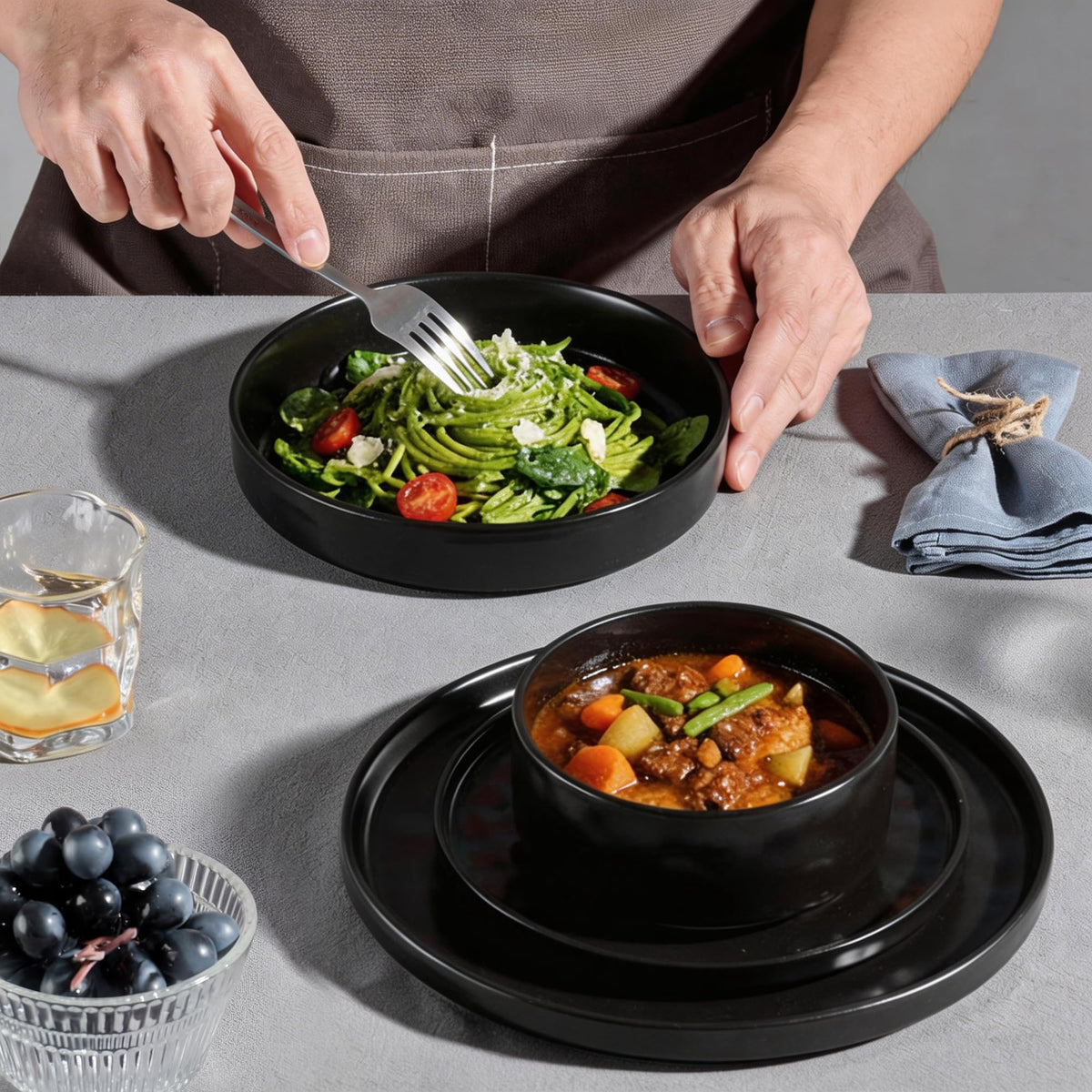 E-far Stoneware Dinnerware Set, 16-Piece Plates and Bowls Sets for 4