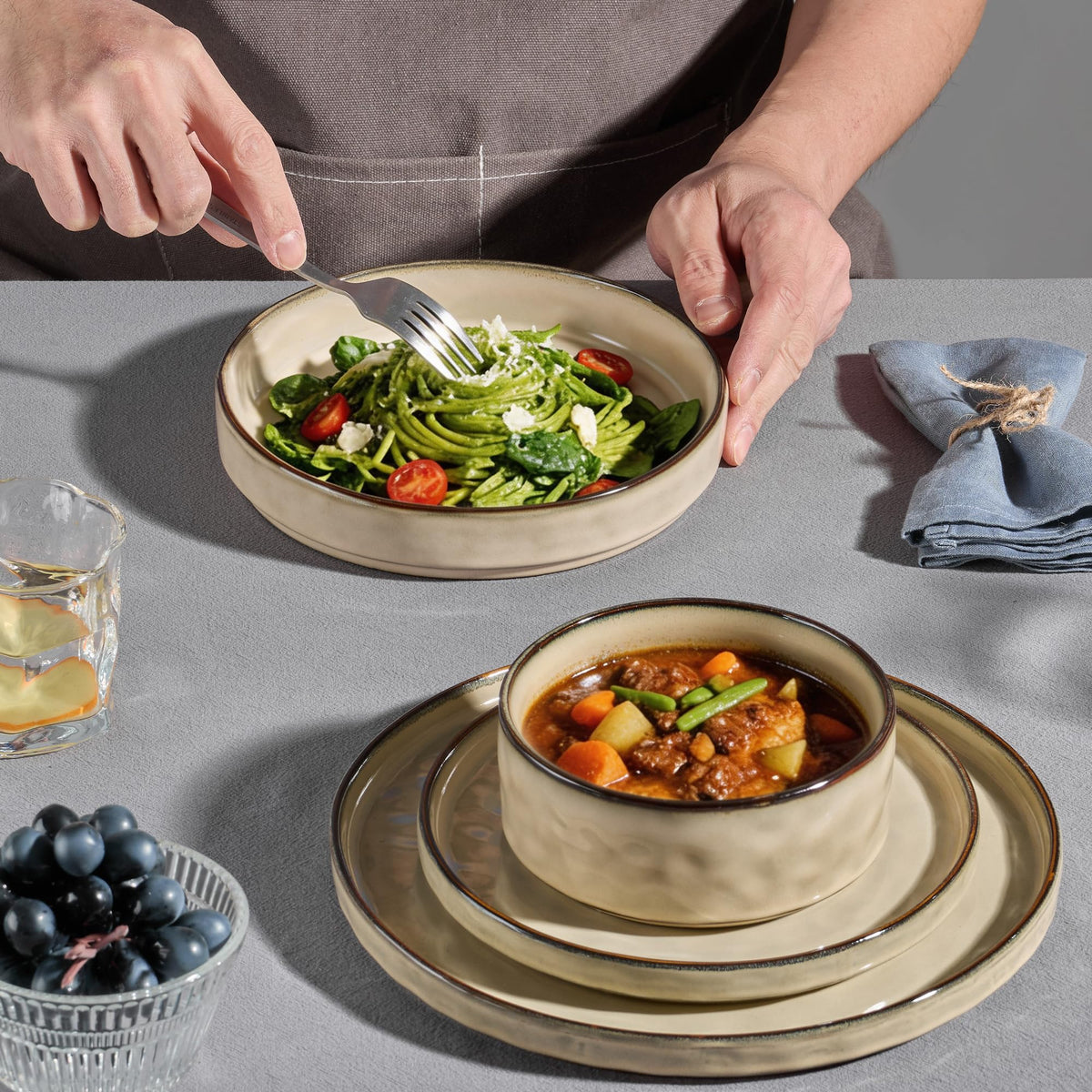 E-far Stoneware Dinnerware Set, 16-Piece Plates and Bowls Sets for 4