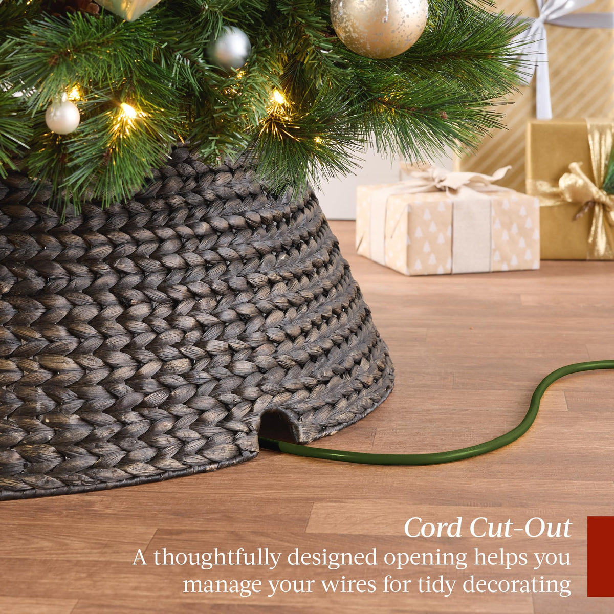Best Choice Products 42in Christmas Tree Collar, Woven Hyacinth 4-Piece Holiday Rattan Tree Skirt Accessory for Home W/Cord Cut-Out - Chestnut