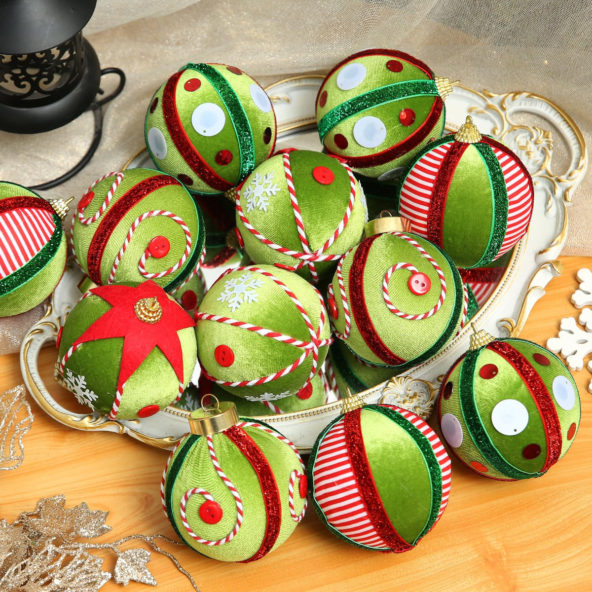 Supreme Xmas 12 Pcs Velvet Christmas Ornaments Set 80mm Green Red White