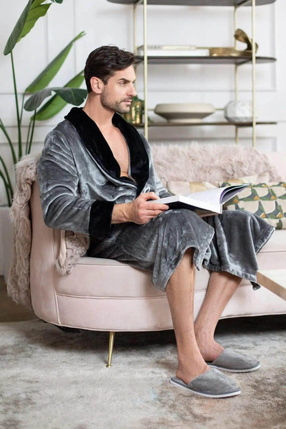 Cozy Mens Plush Robes – Built for Comfort, Designed to Last